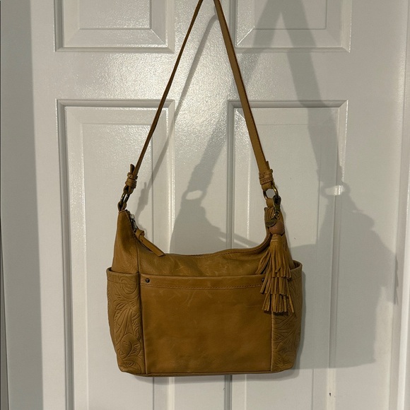 The Sak Mustard Leather Shoulder Bag - Picture 1 of 7